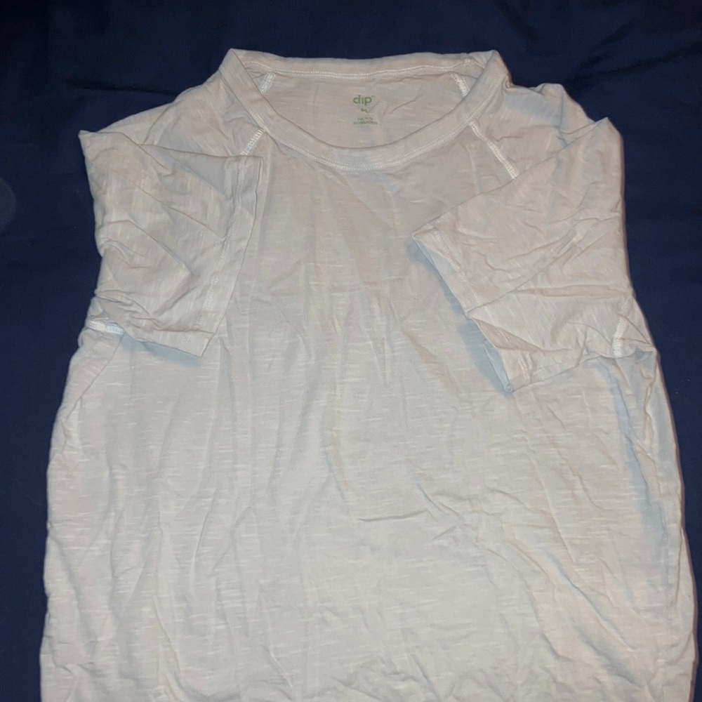 DIP White tee MEDIUM !!